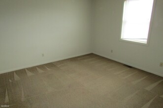 216 Michelle Ave in Elizabethtown, KY - Building Photo - Building Photo