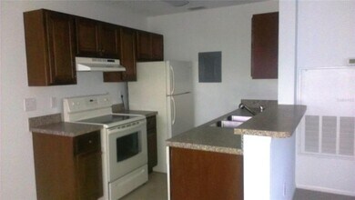 2584 Grassy Point Dr in Lake Mary, FL - Building Photo - Building Photo