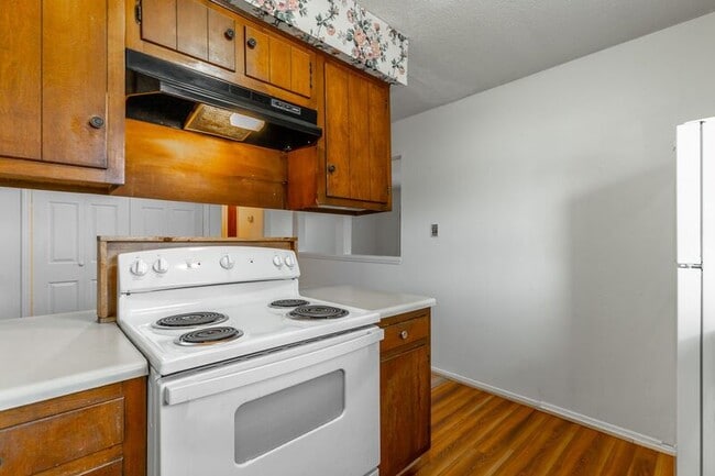 property at 17 Knollwood Dr