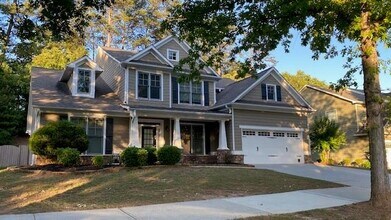 3999 Grand Park Dr NE in Suwanee, GA - Building Photo - Building Photo