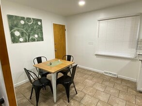 419 E Locust St in Rome, NY - Foto de edificio - Building Photo