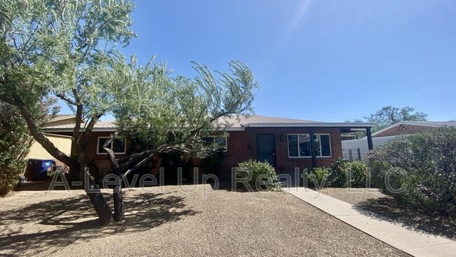 property at 5020 E 1st St