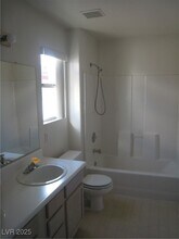 4641 Skybolt St in Las Vegas, NV - Building Photo - Building Photo