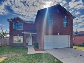 3914 Ridge Canyon Rd in Baytown, TX - Building Photo