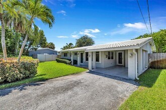 412 NW 20th St in Wilton Manors, FL - Building Photo - Building Photo