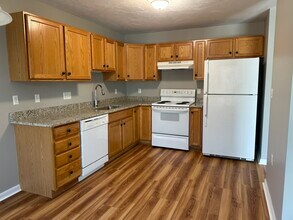 178 Middle St in Leominster, MA - Building Photo - Building Photo