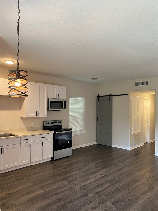 7910 Avenue B in Houston, TX - Building Photo - Building Photo