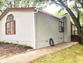 132 Corridor Oaks in Schertz, TX - Building Photo - Building Photo