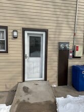 4 Lisa Ln in Staten Island, NY - Building Photo - Building Photo