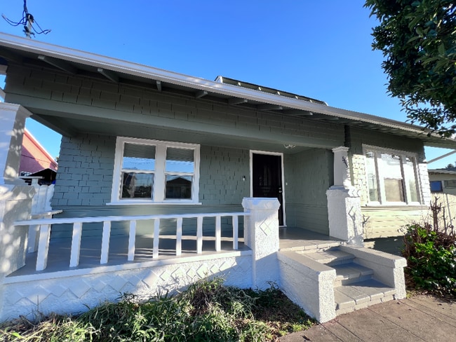 545 Elsie Ave in San Leandro, CA - Building Photo - Building Photo