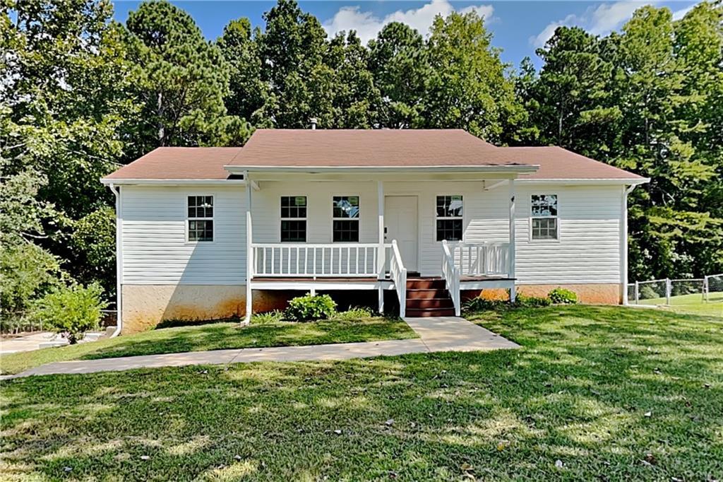 285 Woodland St in Dallas, GA - Building Photo