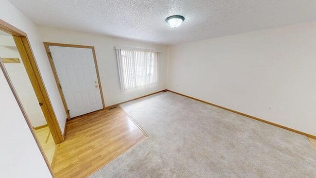 306 S 13th St in Bismarck, ND - Building Photo - Building Photo