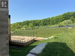 244 Ladyslipper Dr in Waterloo, ON - Building Photo - Building Photo