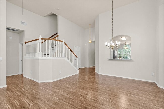 property at 127 N Willow Point Cir