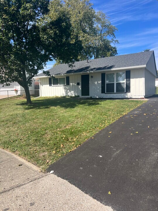 2712 Bello Ct in Cincinnati, OH - Building Photo
