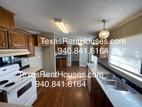 4824 River Rd in Wichita Falls, TX - Building Photo - Building Photo