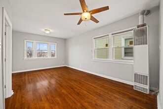 5257 W Lexington St in Chicago, IL - Building Photo - Building Photo