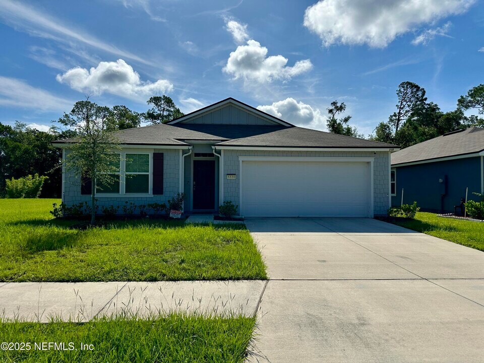 3330 Lawton Pl in Green Cove Springs, FL - Building Photo