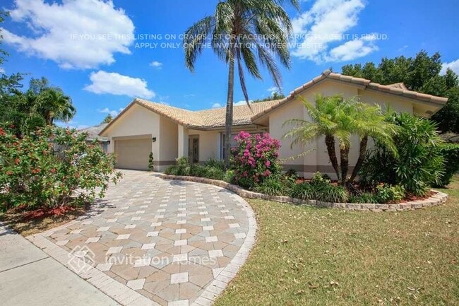 5148 NW 47th Ave in Coconut Creek, FL - Building Photo - Building Photo