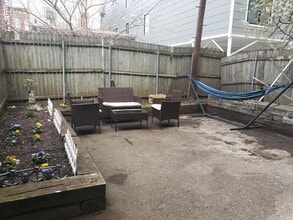 166 Cottage St in Boston, MA - Building Photo - Building Photo