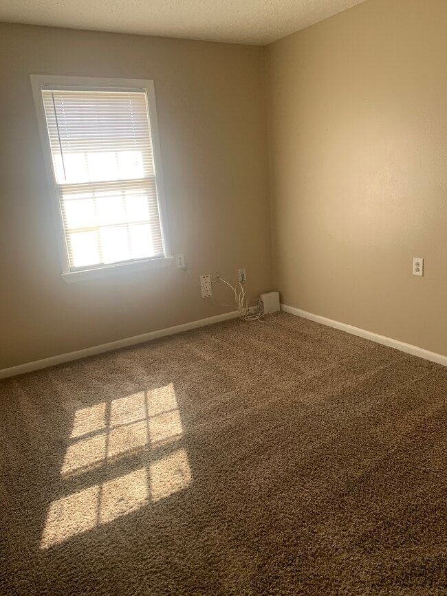 6230 Lawrence Blvd in Amarillo, TX - Building Photo - Building Photo