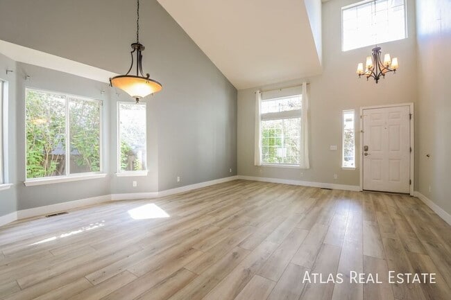 5541 Spruce Ave in Castle Rock, CO - Building Photo - Building Photo
