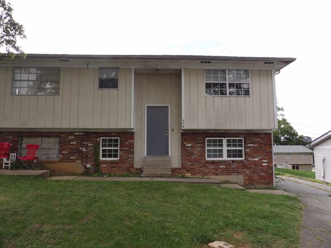 property at 468 Schenkel Ln