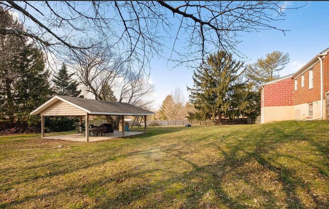 4400 Bartholow Rd in Sykesville, MD - Building Photo - Building Photo