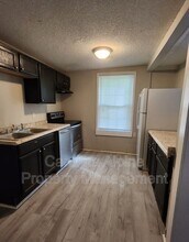 609 Hillcrest St in Charlotte, NC - Building Photo - Building Photo
