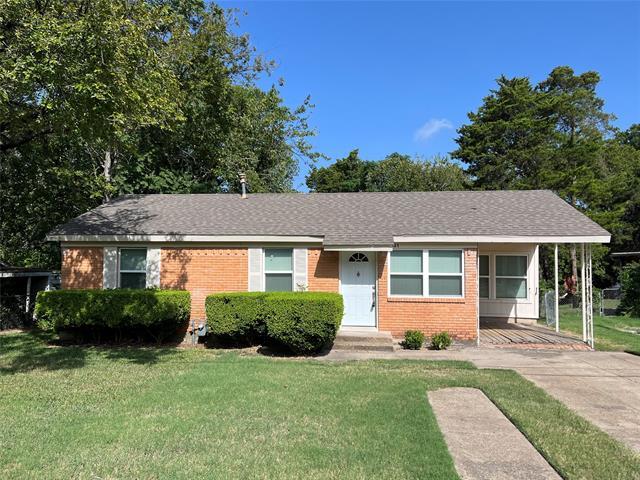 property at 831 Southloop Dr