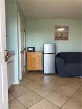 53 Winnapaug Rd in Westerly, RI - Building Photo - Building Photo