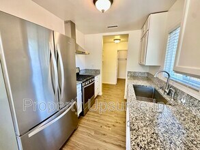 1516 Yale Ct in Redding, CA - Building Photo - Building Photo