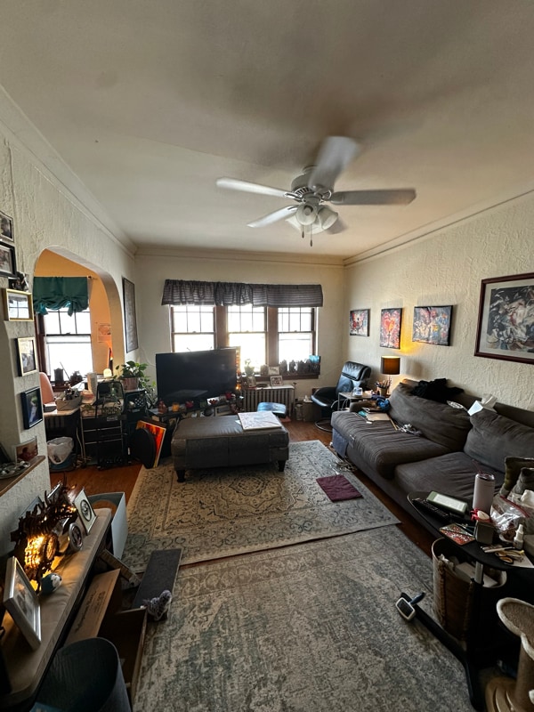 4442 N Oakland Ave in Shorewood, WI - Foto de edificio - Building Photo