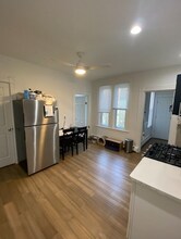 254 Windsor St, Unit 2L in Cambridge, MA - Foto de edificio - Building Photo