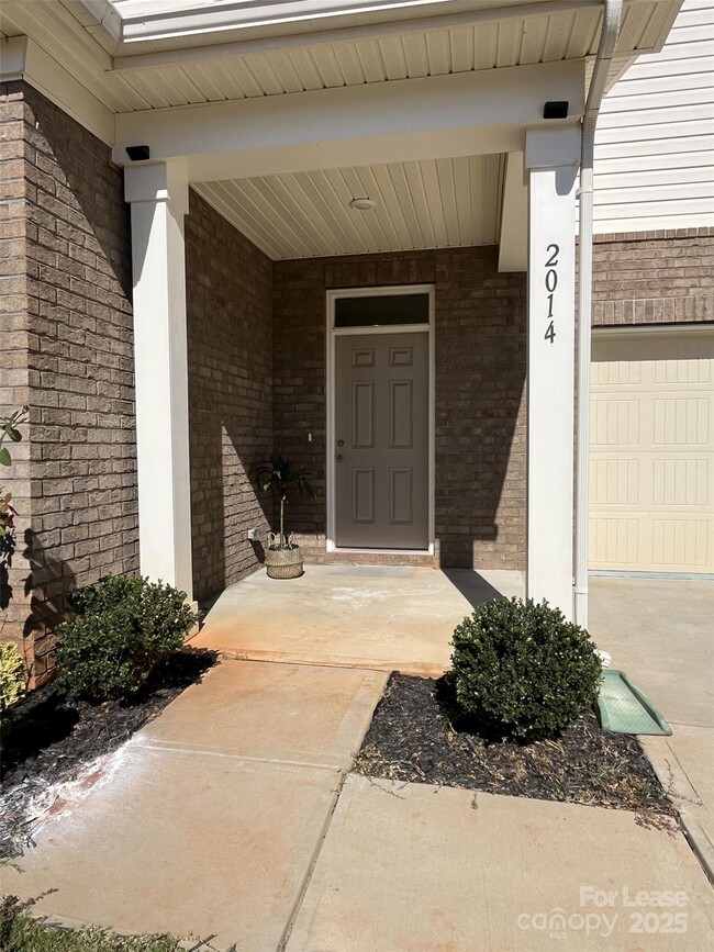 2014 Birch Arbor Ct in Charlotte, NC - Building Photo - Building Photo