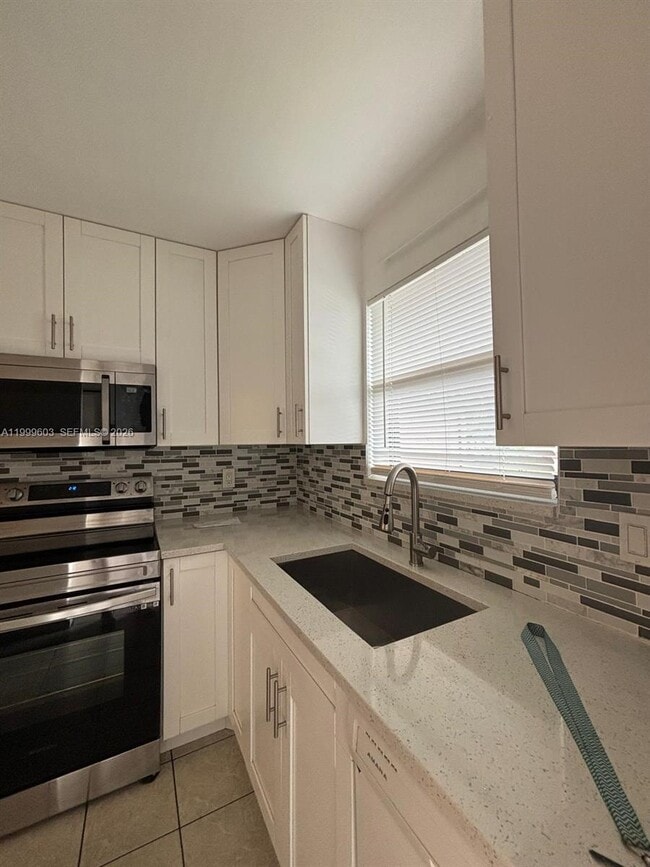 21904 Lake Forest Cir