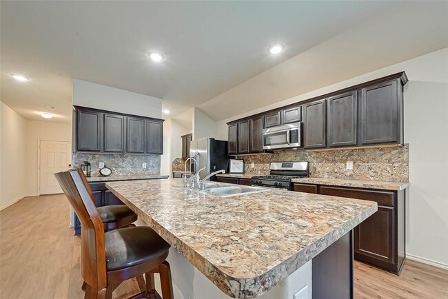 property at 1415 Rodeo Cattle Ln