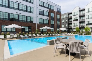 Station 324 in Columbus, OH - Building Photo