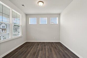 4945 Shipley Ave in Cumming, GA - Building Photo - Building Photo