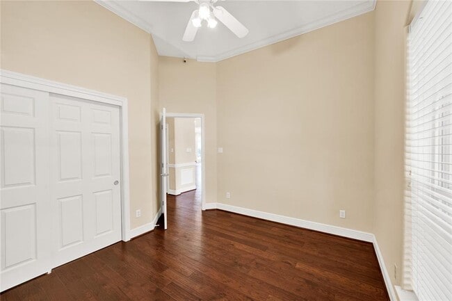property at 4317 Willowbend Blvd