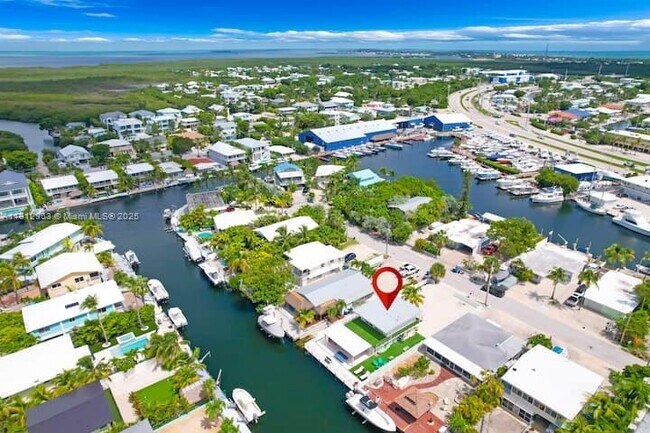 125 Gardenia St in Tavernier, FL - Building Photo - Building Photo