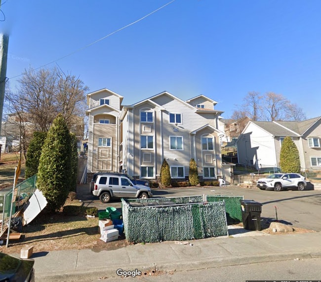 property at 129 NY-306