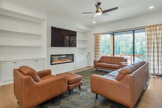2042 Juliette Ave in Alpharetta, GA - Building Photo - Building Photo
