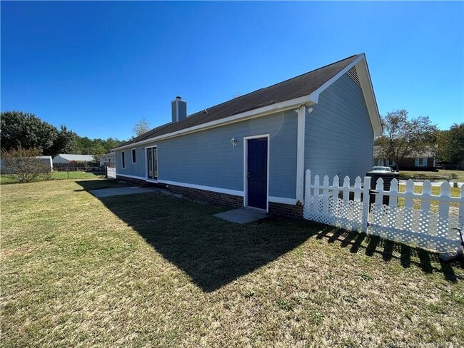 6116 Arabello Rd in Hope Mills, NC - Building Photo - Building Photo