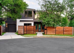 1400 Randy Cir in Austin, TX - Building Photo - Building Photo