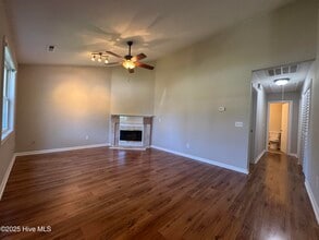 3212 Galway Rd in Castle Hayne, NC - Building Photo - Building Photo