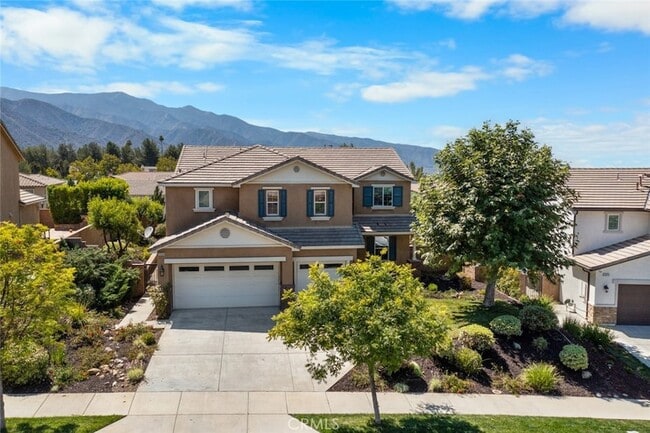 property at 25589 Foxglove Ln