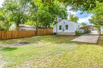 5129 Kessler Rd in River Oaks, TX - Building Photo - Building Photo