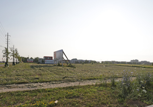 Oak & CO Condos in Vaughan, ON - Building Photo - Building Photo