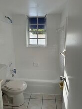 555 NE 61st St in Miami, FL - Building Photo - Building Photo